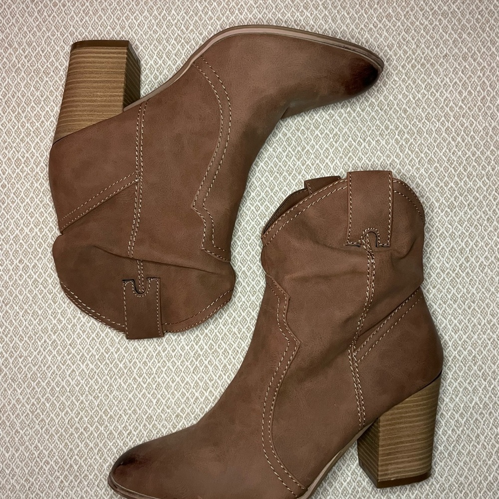 Stylish Brown Ankle Boots